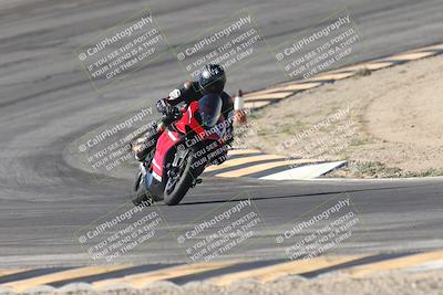 media/Oct-30-2025-Racers Edge (Thu) [[dabbdaf680]]/3-B Group/Session 2 (Bowl Exit)/